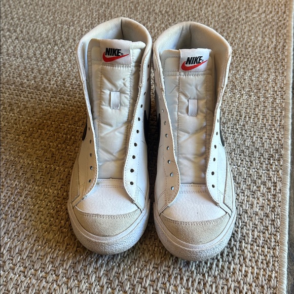 Nike Blazer High-Top Sneakers - Picture 4 of 6